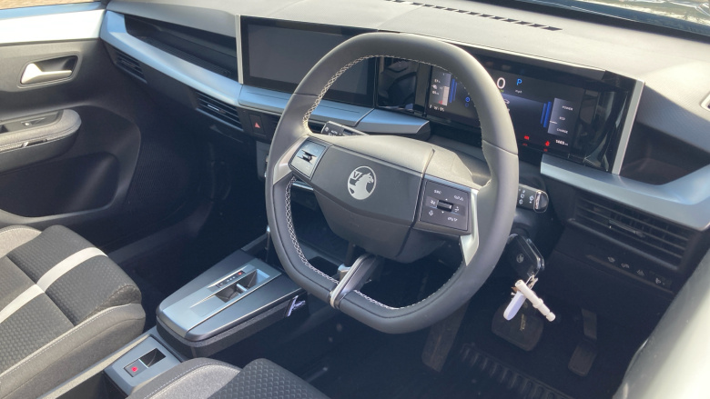 Vauxhall Frontera 83kW GS 44kWh 5dr Auto Electric Estate